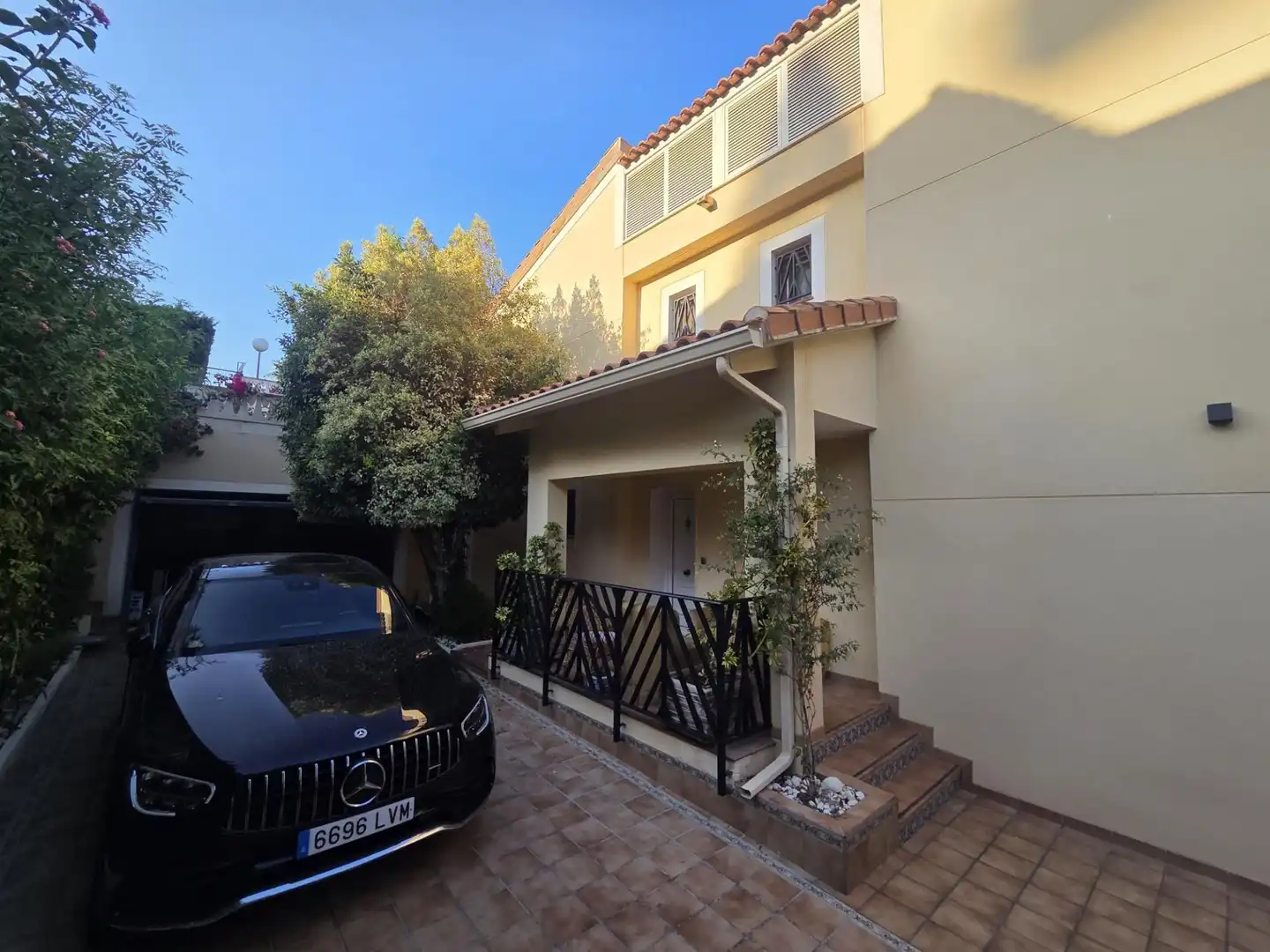 Casa amb piscina en venda a Playa de San Juan - El Cabo de las Huertas