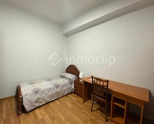 Bedroom of Flat to rent in Salamanca Capital