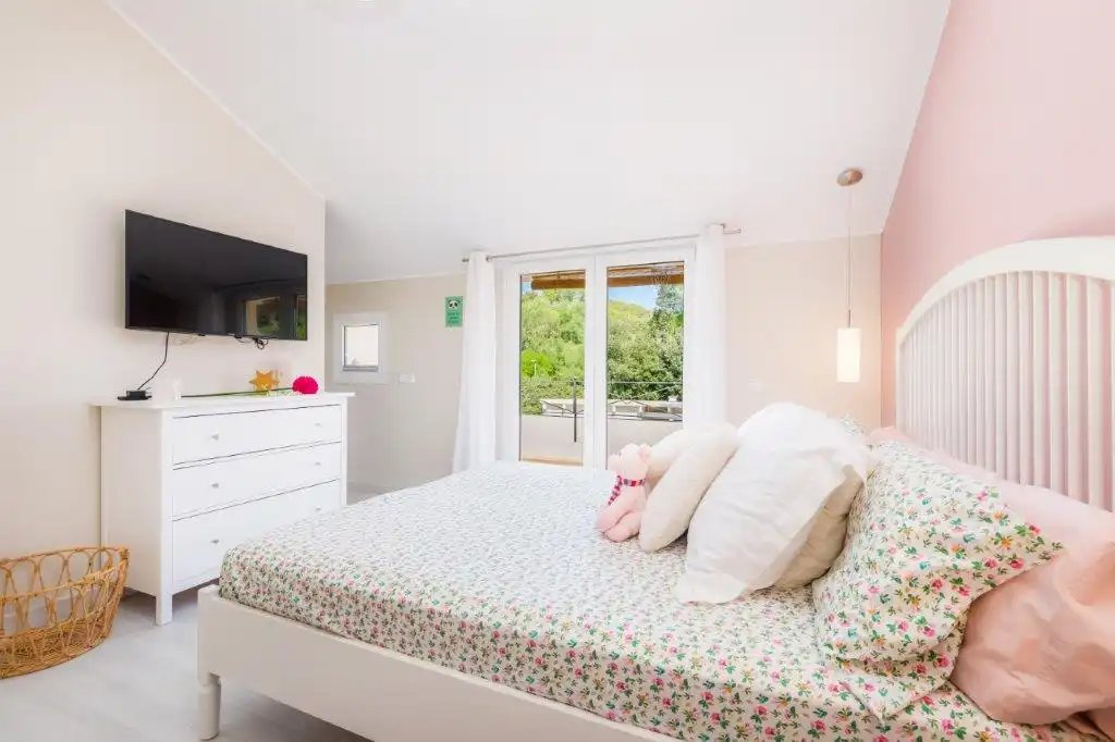 Bedroom of Houses for sale in Pollença  with Air Conditioner, Heating and Private garden