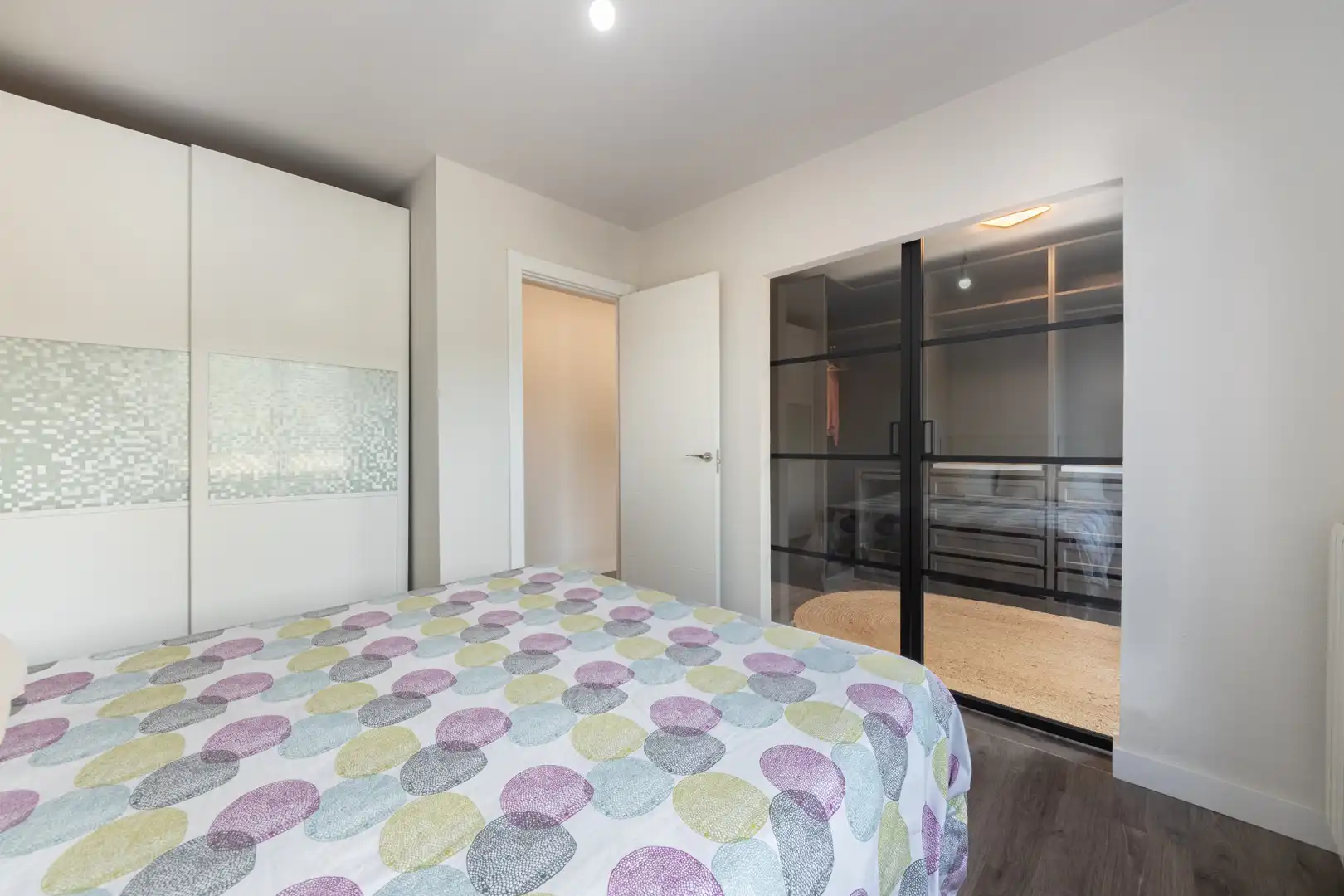 Bedroom of Flat for sale in Castro-Urdiales  with Heating, Parquet flooring and Terrace