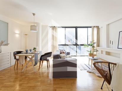 Living room of Flat for sale in  Barcelona Capital  with Air Conditioner and Terrace