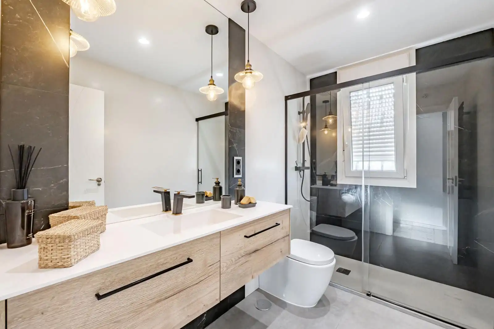 Baño de Casa adosada en venta en Torrejón de la Calzada con Aire acondicionado, Calefacción y Terraza