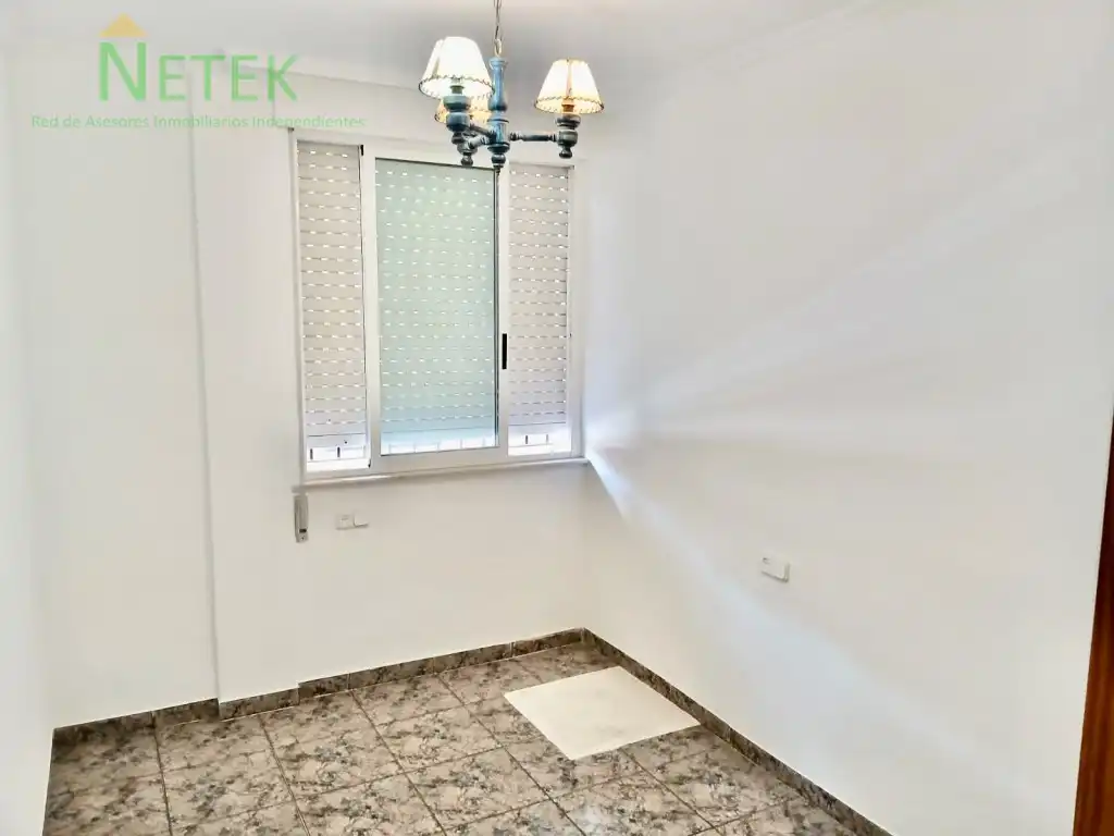 Ground floor for sale in Calle Francisco Arnaldos Martínez, Alquerías