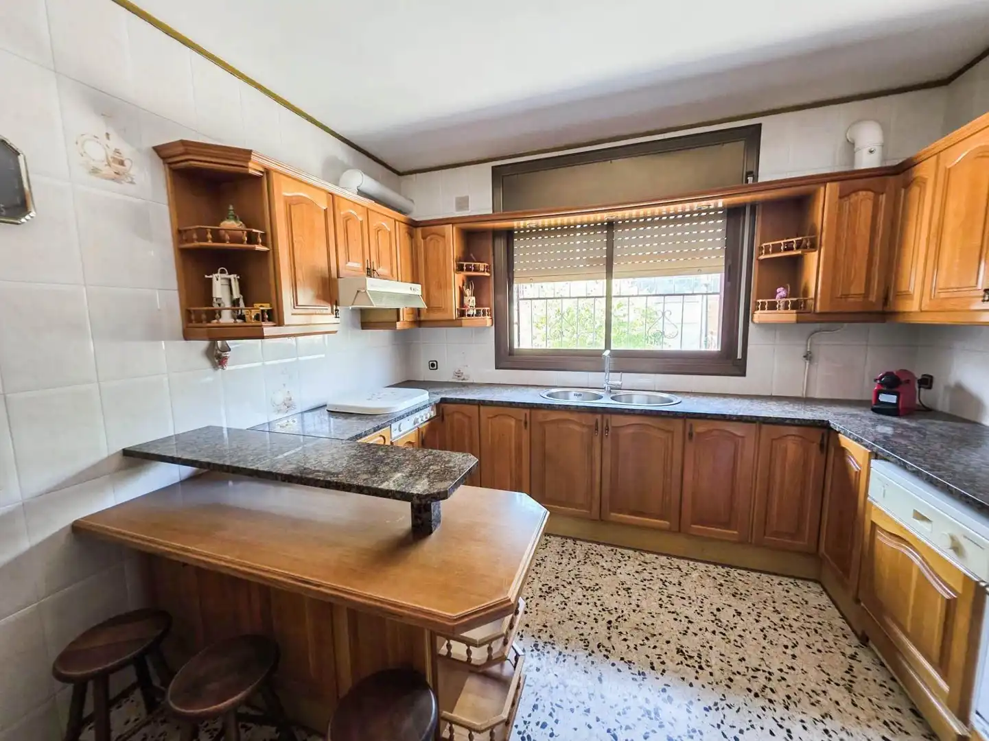 Cocina de Casa o chalet en venta en Abrera con Calefacción, Jardín privado y Terraza