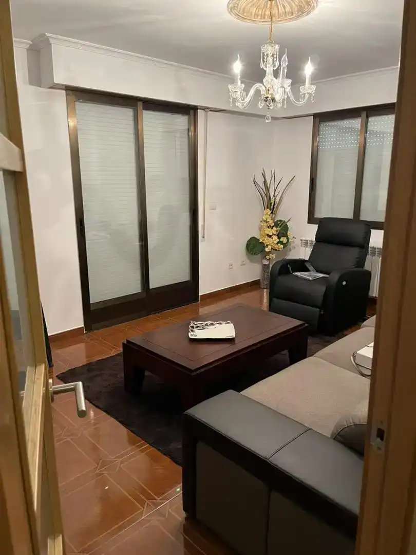 Sala de estar de Casa o chalet en venta en Ourense Capital  con Trastero, Amueblado y Lavadora