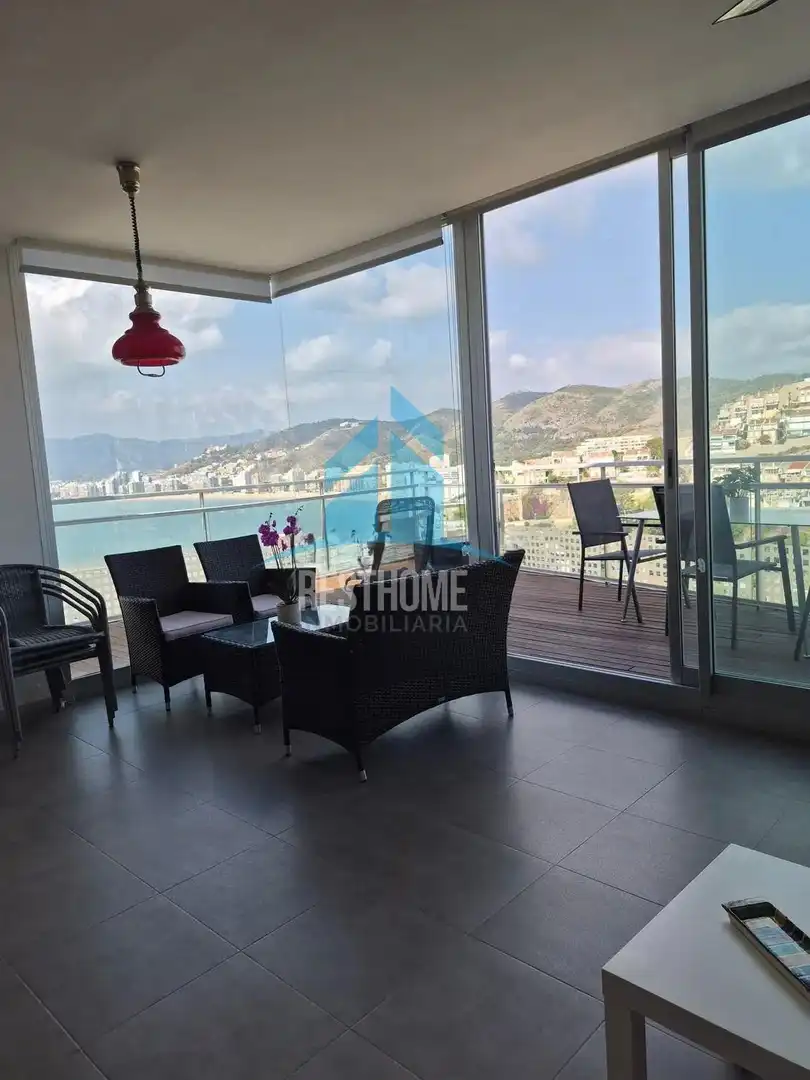 Villa con terrazza in vendita a El Faro, imagen 3