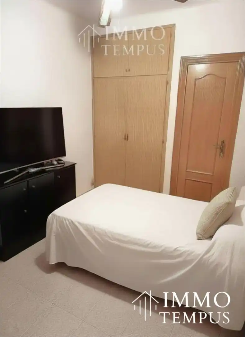 Habitación de Piso en venta en Terrassa con Calefacción, Terraza y Trastero