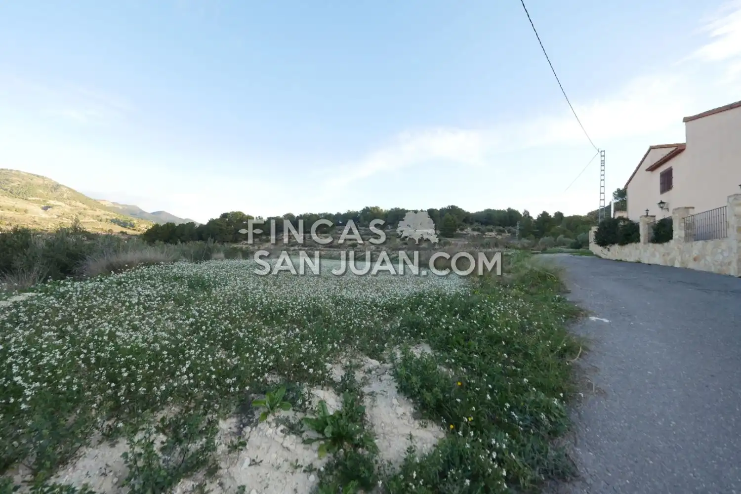 Terreny residencial en venda a Torremanzanas / La Torre de les Maçanes