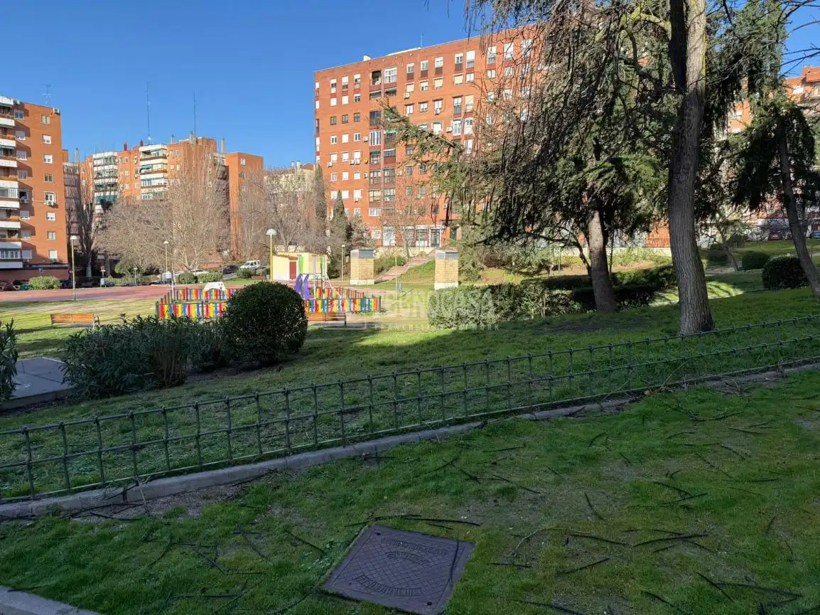 Flat for sale in El Soto - Azorín