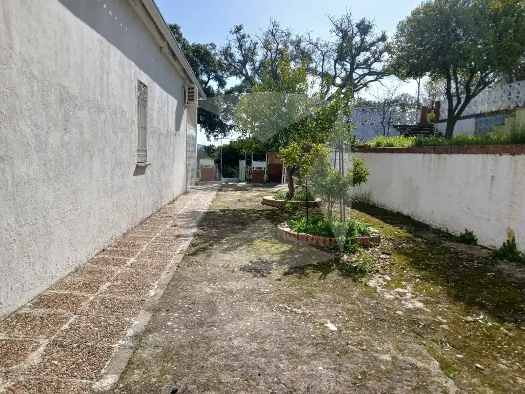 Jardí de Casa o xalet en venda en Cáceres amb Aire condicionat, Terrassa i Piscina
