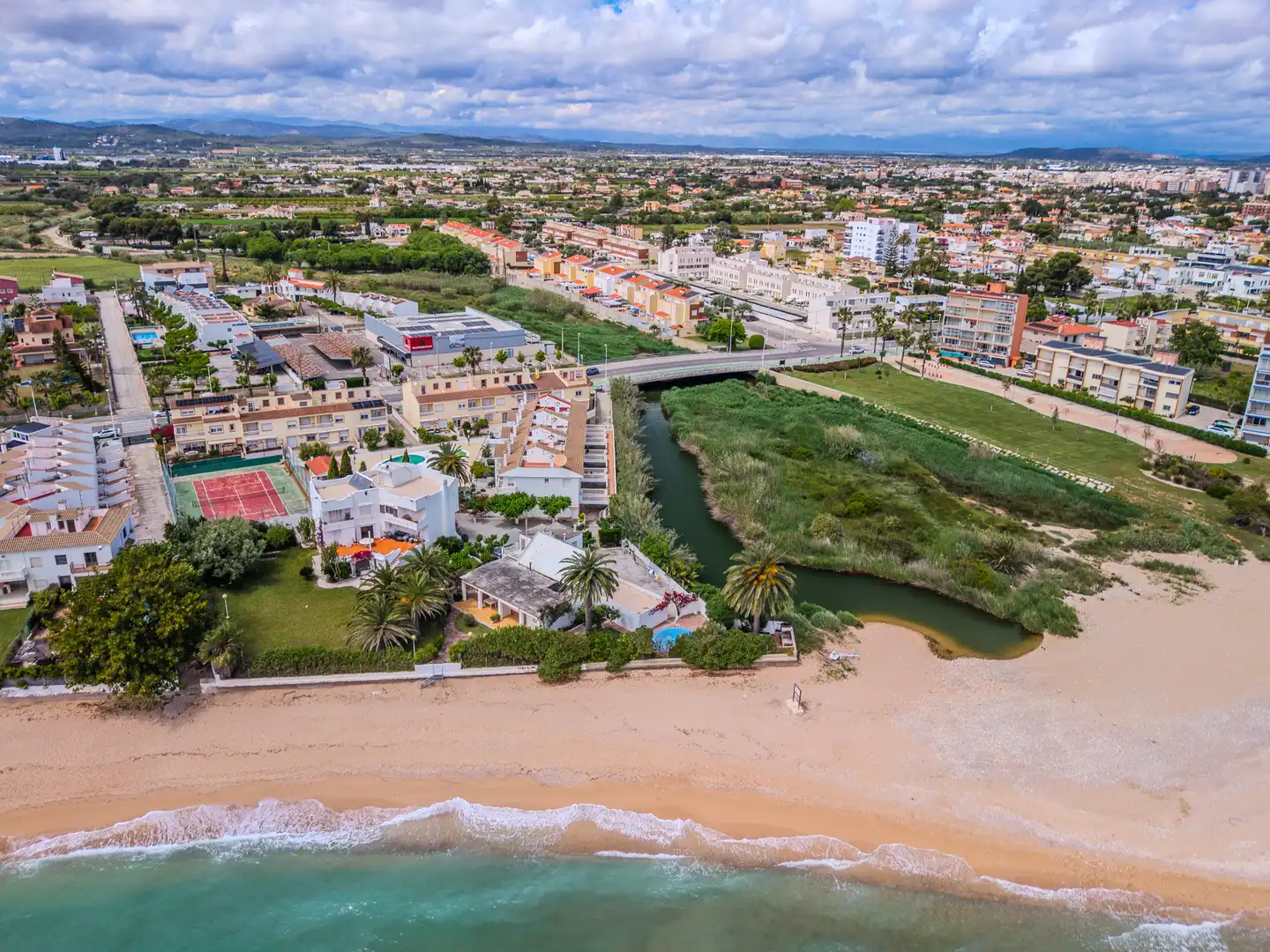 Exterior view of Duplexes for sale in Benicarló  with Air Conditioner, Terrace and Balcony