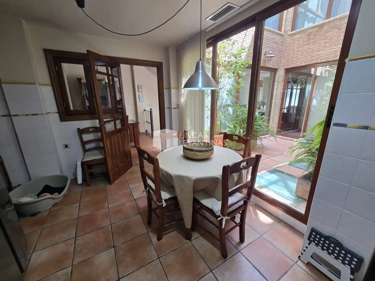 Jardín de Casa o chalet en venta en San Vicente del Raspeig / Sant Vicent del Raspeig con Terraza y Amueblado