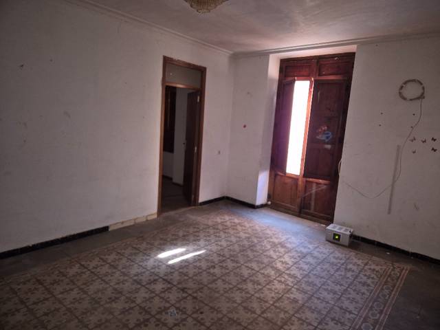 Piso en Venta en Callejón las Campanas, 15 en Caudete