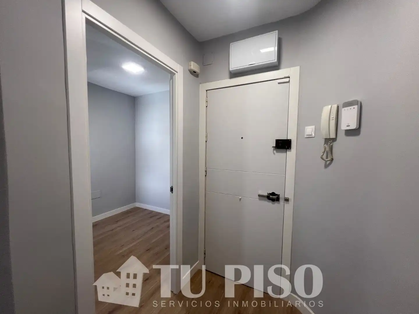 Habitación de Piso en venta en Madrid con Aire acondicionado