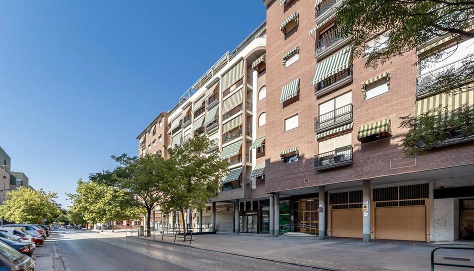 Foto 1 de Pis en venda a Paseo del Emperador Carlos V, 9, Castaño - Mirasierra, Granada