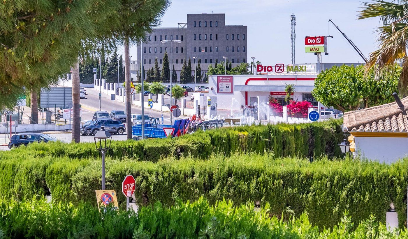 Außenansicht von Residential zum verkauf in Gines