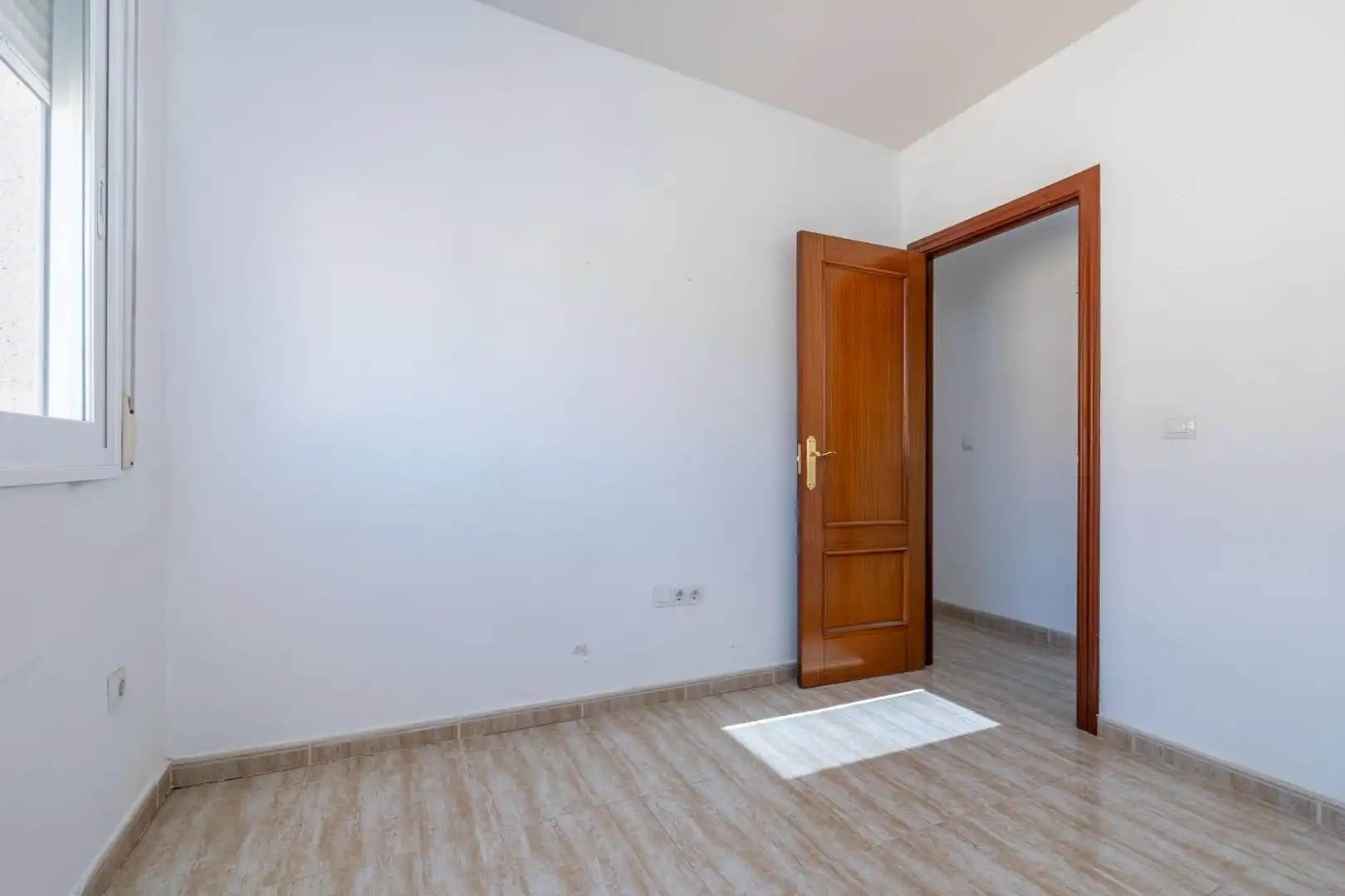 Wohnung zum Verkauf in Cijuela mit Klimaanlage