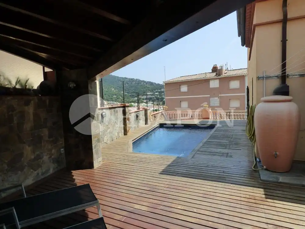 Terrassa de Casa o xalet en venda en Teià amb Calefacció, Jardí privat i Terrassa