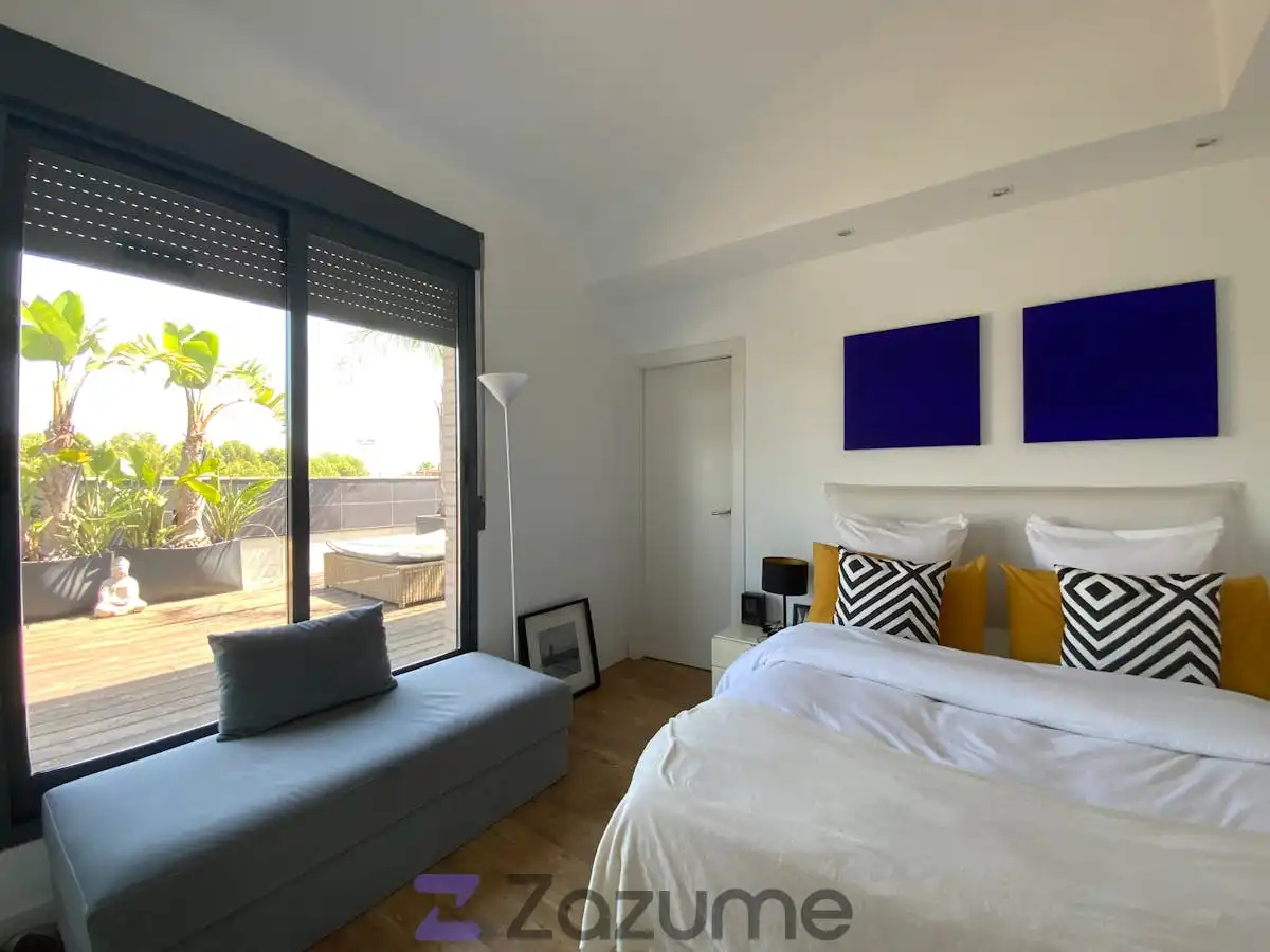 Habitación de Ático de alquiler en Paiporta con Aire acondicionado, Calefacción y Parquet