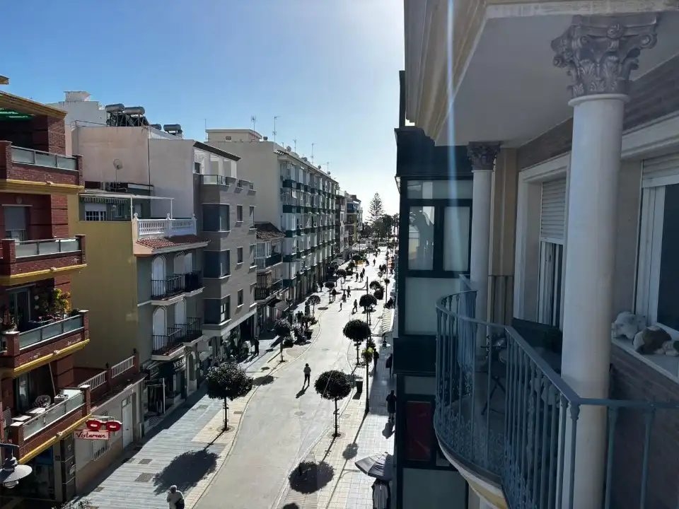 Vista exterior de Piso en venta en Vélez-Málaga con Aire acondicionado, Calefacción y Terraza
