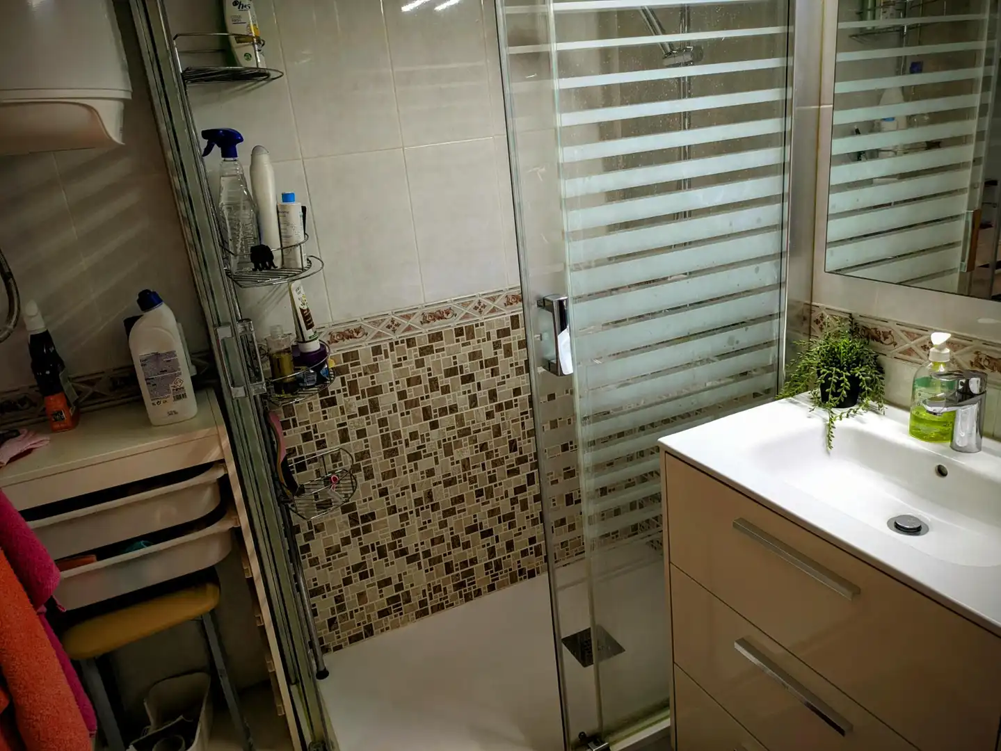 Baño de Apartamento en venta en Cullera con Terraza, Amueblado y Piscina comunitaria