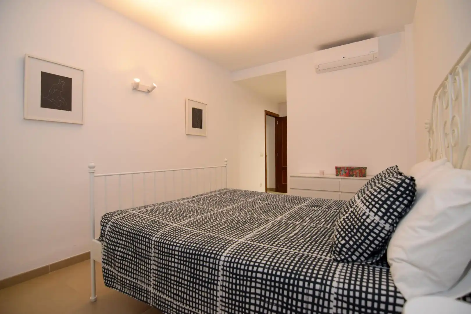 Habitación de Piso de alquiler en Artà con Aire acondicionado y Piscina comunitaria