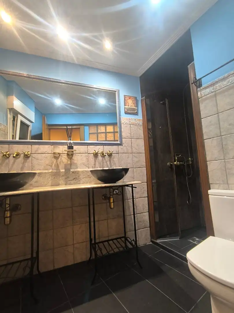 Baño de Piso en venta en Portugalete con Calefacción, Trastero y Amueblado
