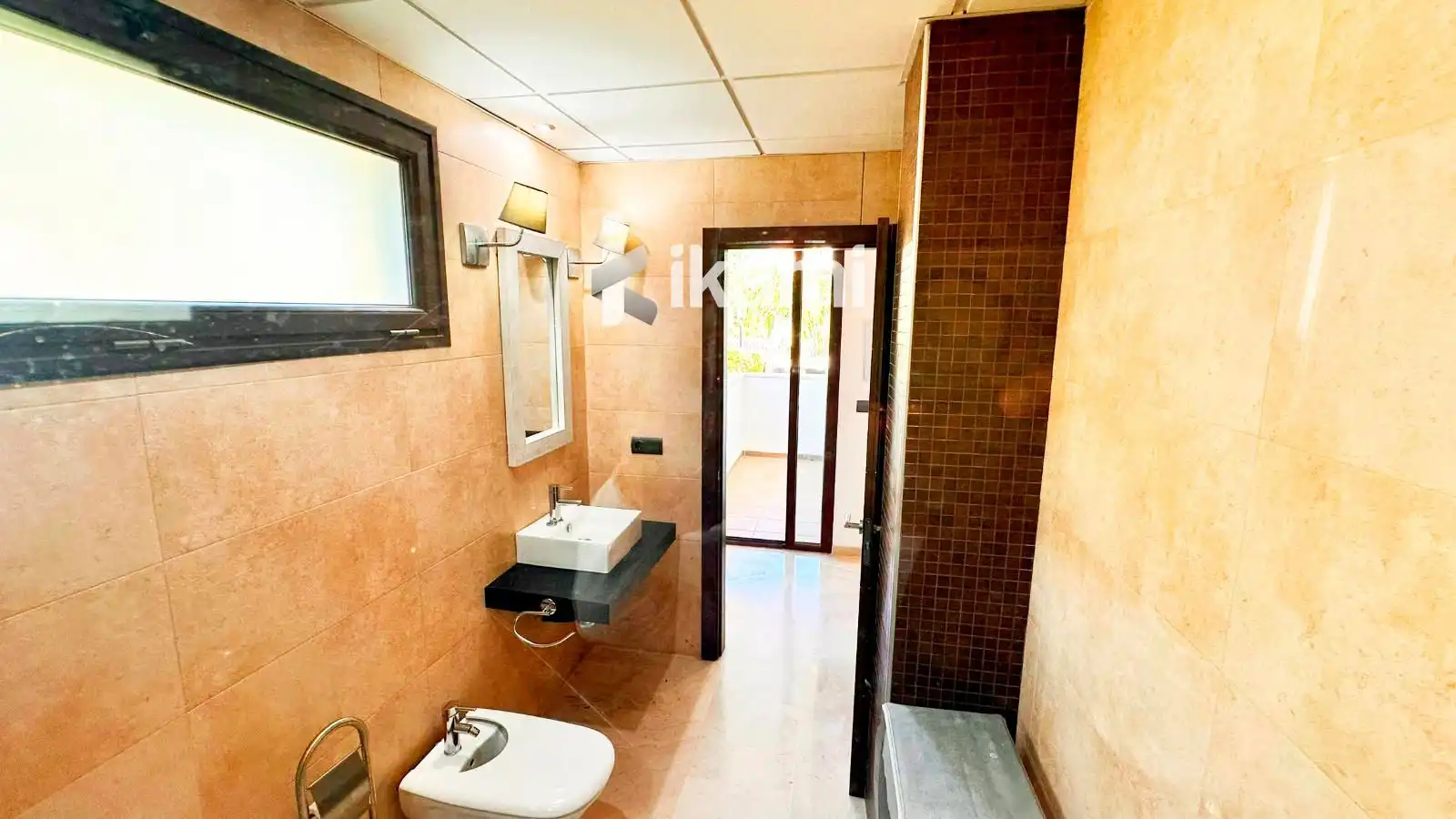 Baño de Casa o chalet en venta en La Alcaidesa con Aire acondicionado, Calefacción y Terraza