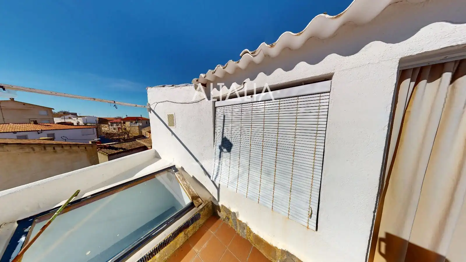 Exterior view of Houses for sale in Pinarejo  with Air Conditioner, Heating and Furnished