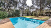 Swimming pool of House or chalet for sale in Sant Cugat del Vallès  with Air Conditioner, Terrace and Swimming Pool