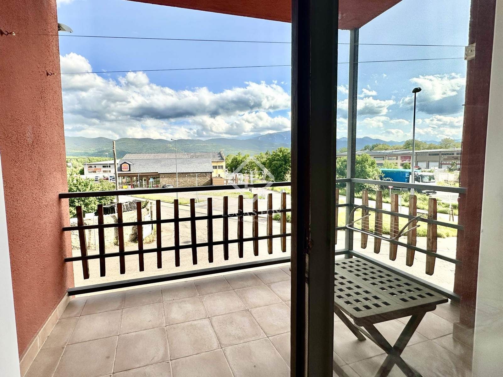 Exterior view of Flat for sale in Puigcerdà  with Terrace, Furnished and Balcony