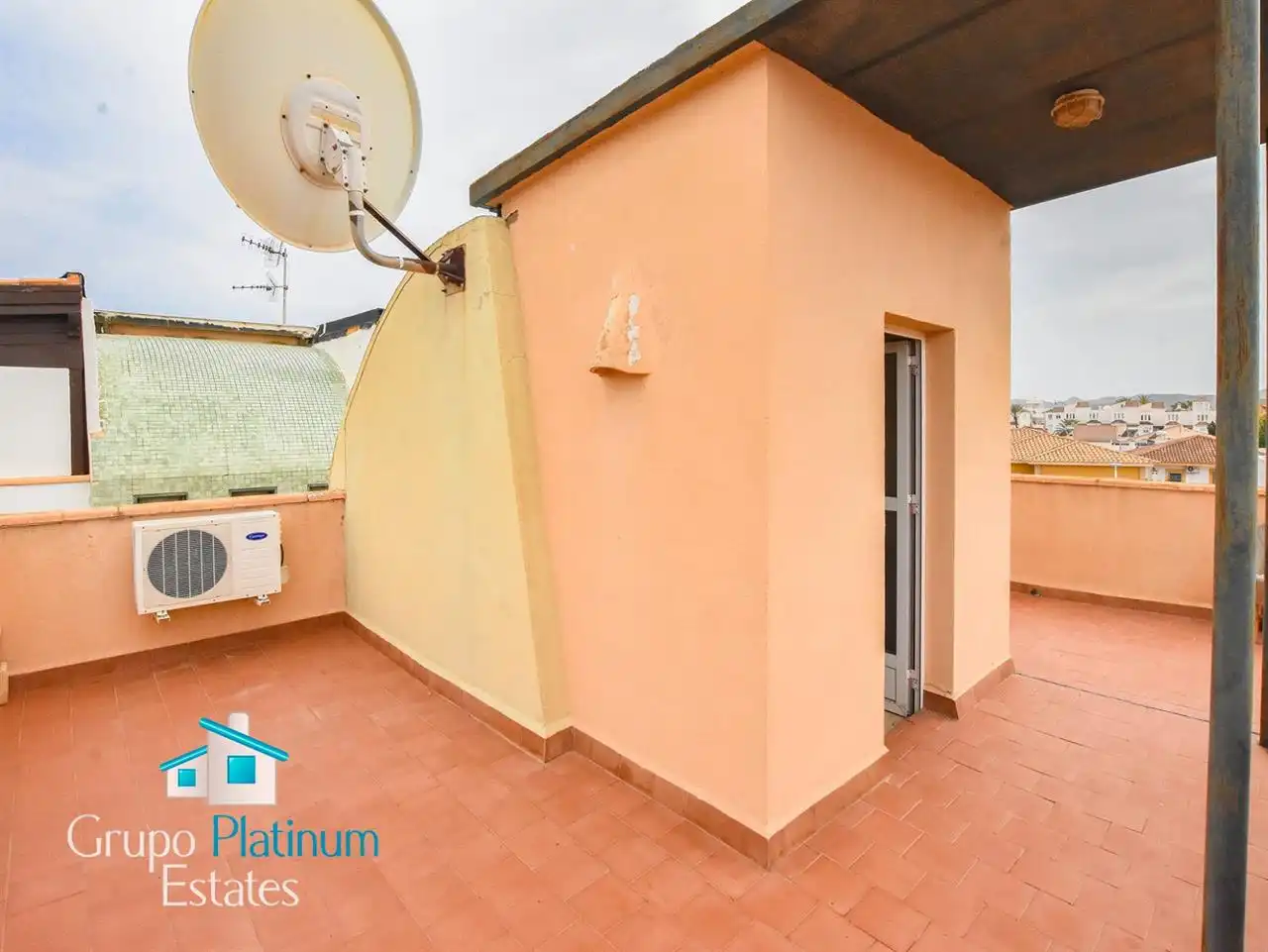 Detached house with garden for sale in San Juan de los Terreros, imagen 19