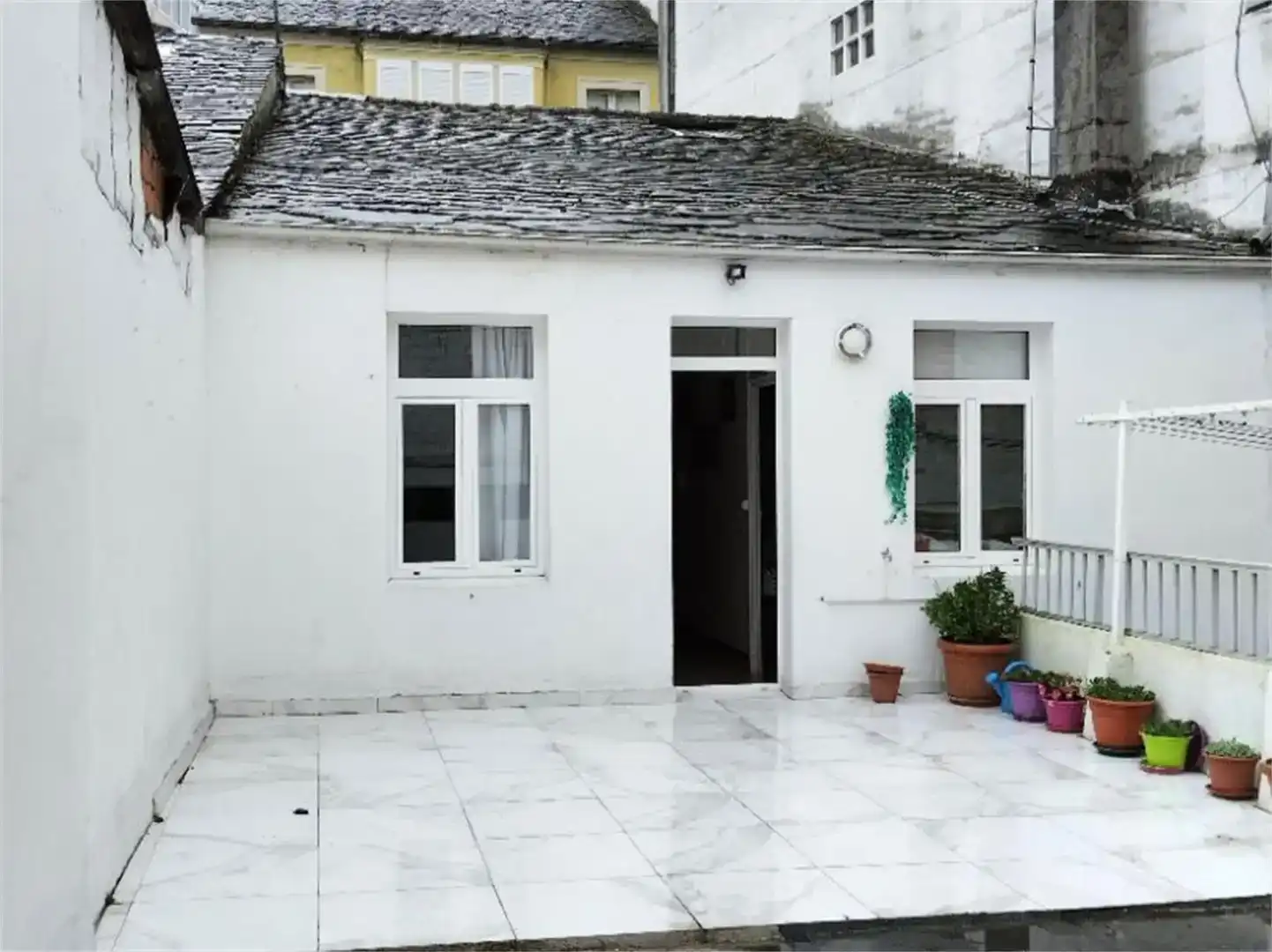 Vista exterior de Casa o xalet en venda en Sarria amb Traster