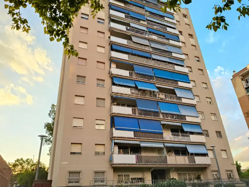 Appartamento con ascensore in vendita a Avinguda de Francesc Trabal, 14, Sabadell, Spain 14, imagen 3