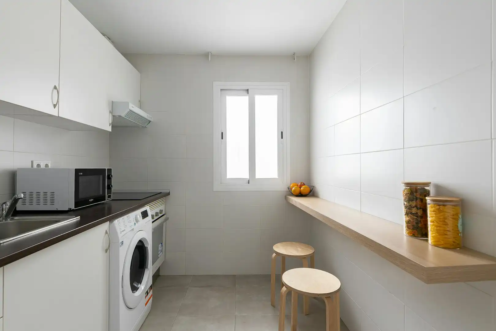 Kitchen of Flat for rent in Getafe  with Heating, Furnished and Washing machine