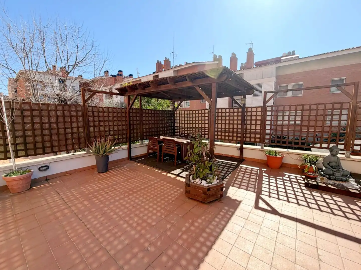 Terrasse von Wohnung zum Verkauf in Sant Feliu de Llobregat mit Klimaanlage, Heizung und Parkett