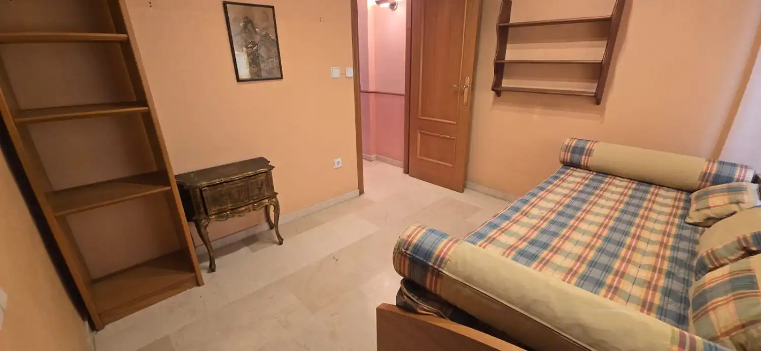 Habitación de Ático en venta en Alicante / Alacant con Aire acondicionado, Calefacción y Terraza