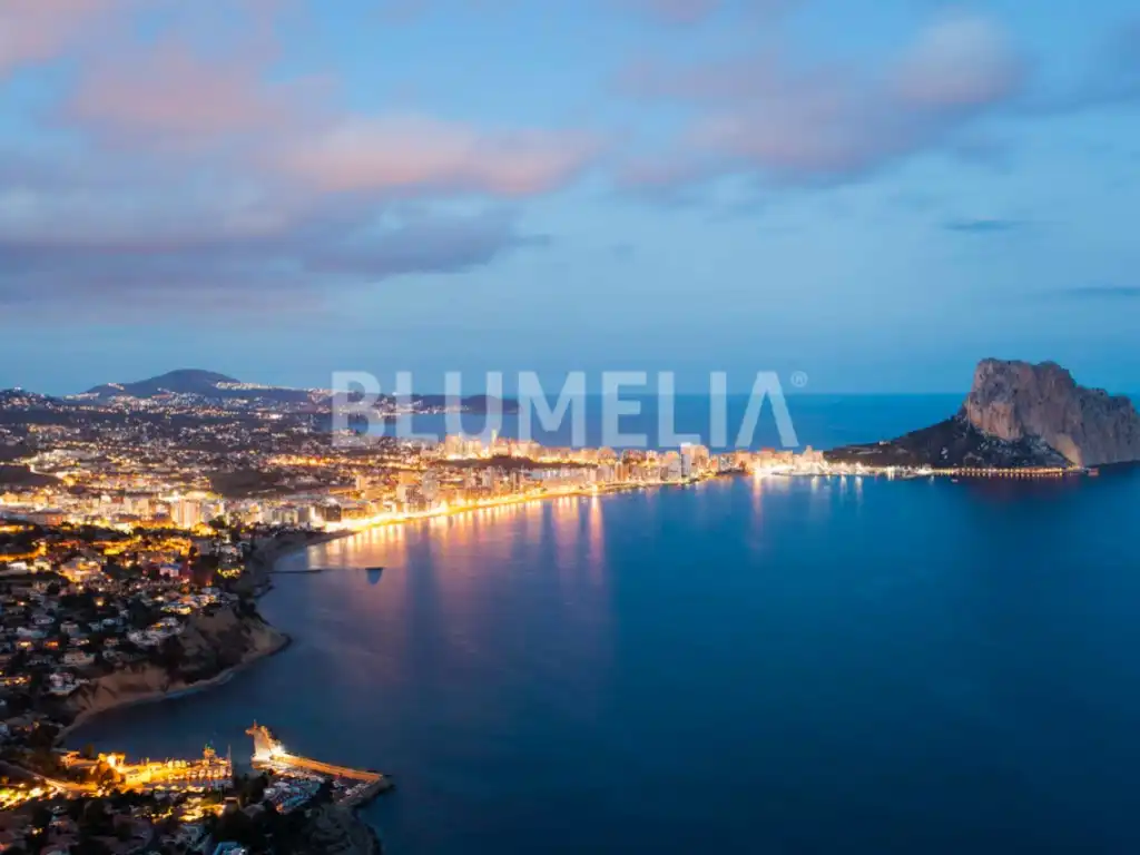 Vista exterior de Apartamento en venta en Calpe / Calp con Aire acondicionado, Calefacción y Jardín privado