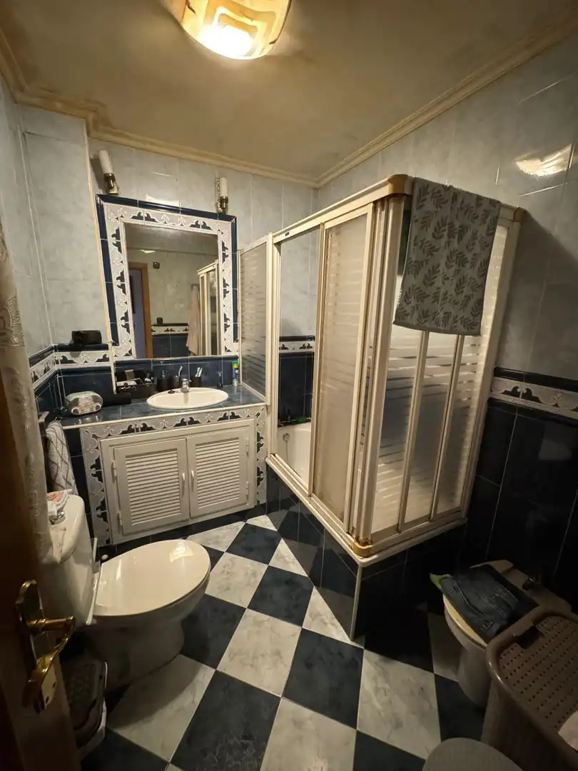 Bathroom of Houses for sale in Cáceres  with Air Conditioner, Heating and Terrace