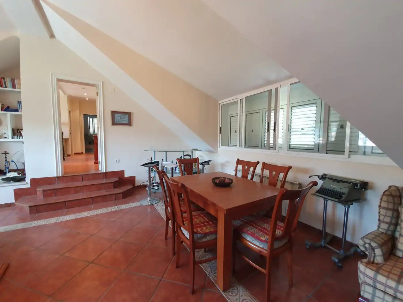 Comedor de Casa o chalet en venta en Chiva con Calefacción, Jardín privado y Terraza