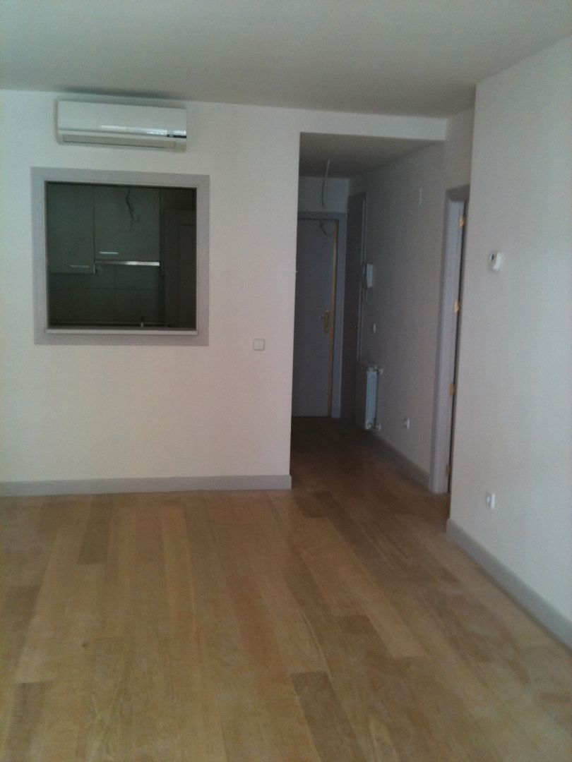 Apartamento de alquiler en  Madrid Capital con Aire acondicionado, Calefacción y Horno