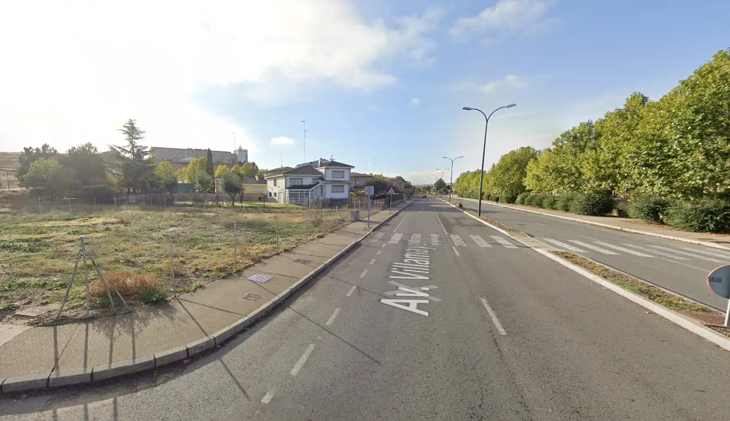 Residential land for sale in Villamayor, imagen 2