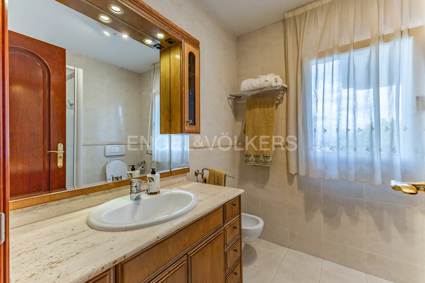 Baño de Casa o chalet de alquiler en Sant Cugat del Vallès con Calefacción, Jardín privado y Piscina