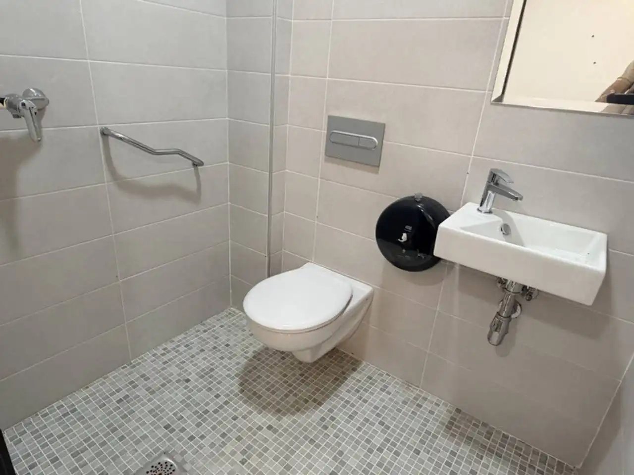 Bany de Local de lloguer en Almuñécar