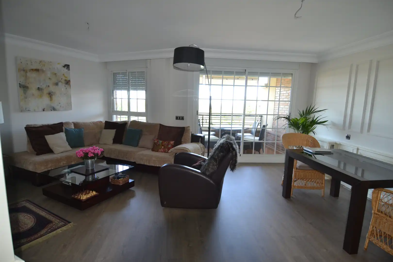 Sala d'estar de Dúplex de lloguer en Majadahonda amb Aire condicionat, Calefacció i Terrassa
