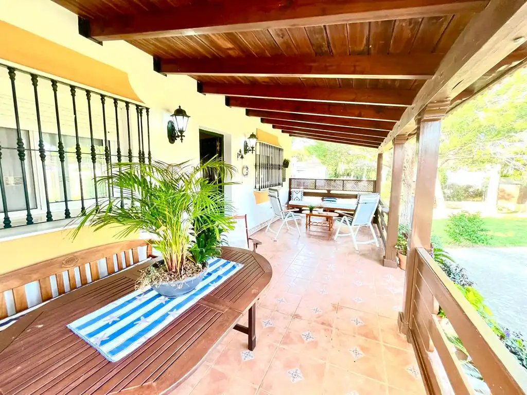Casa o xalet en venda a Las Lagunas - Campano