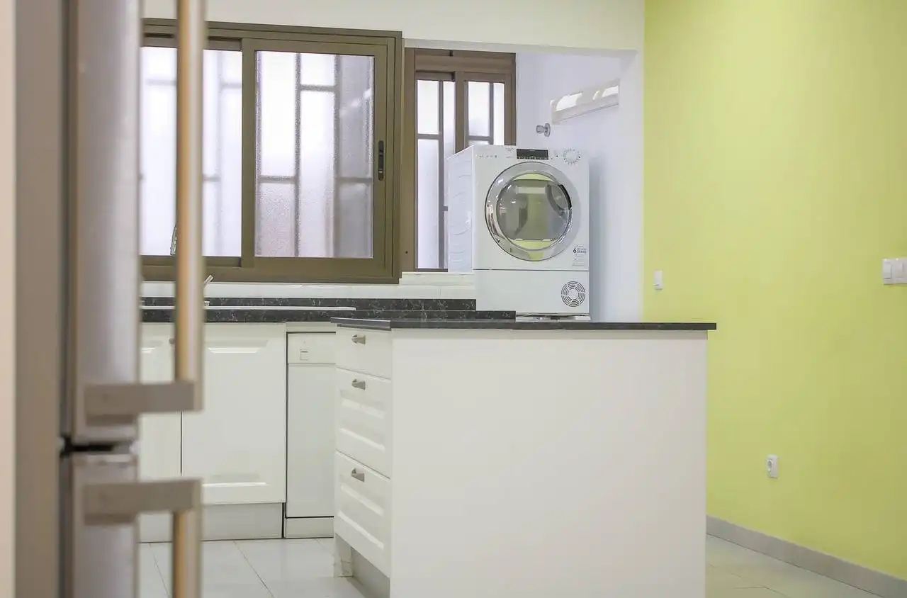 Küche von Wohnung zur Miete in Las Palmas de Gran Canaria mit Terrasse und Abstellraum