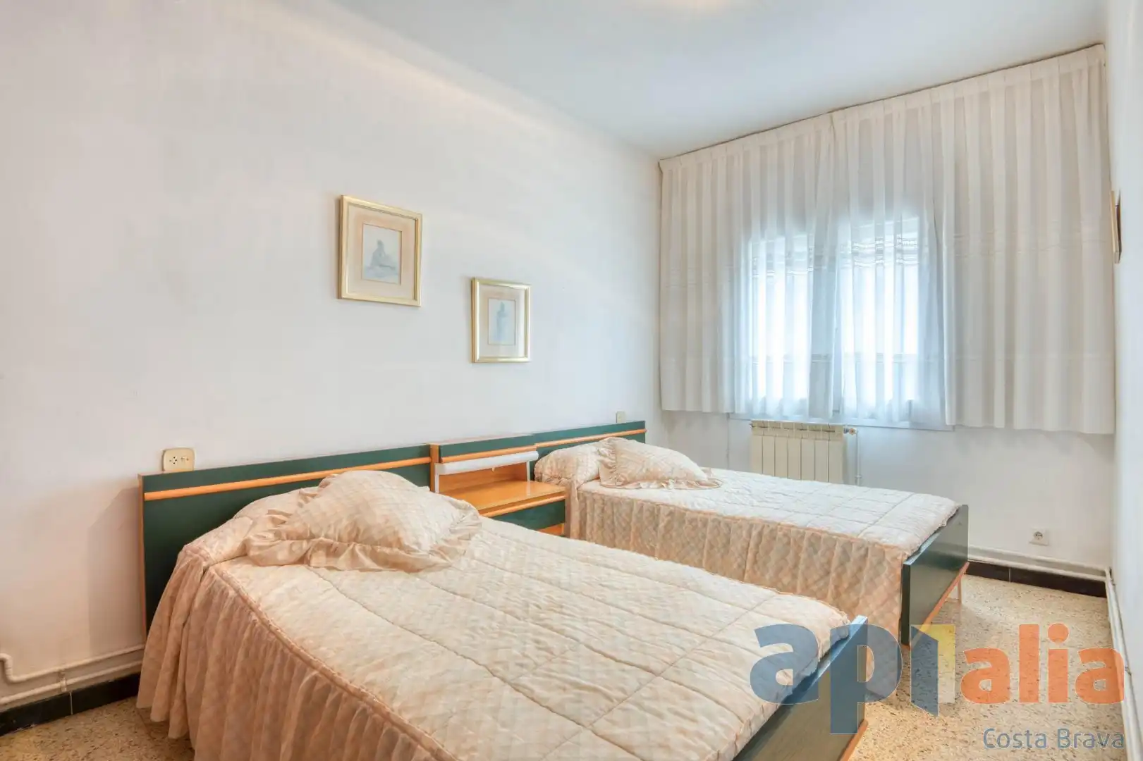Habitación de Apartamento en venta en Sant Feliu de Guíxols con Aire acondicionado y Balcón