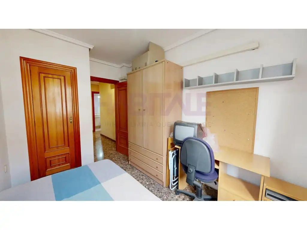 Habitación de Piso en venta en Quatre Carreres