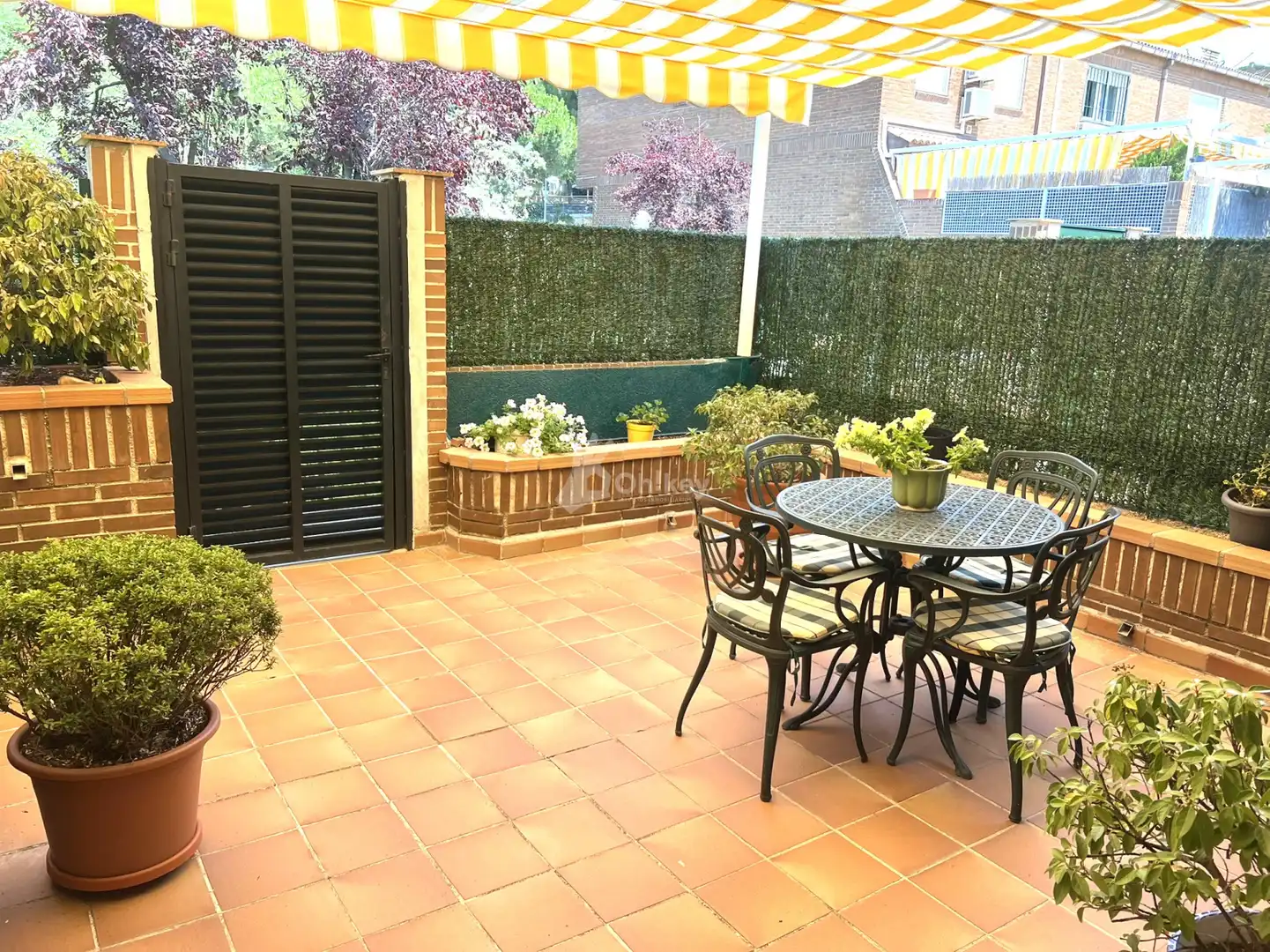 Terrassa de Casa adosada en venda en Majadahonda amb Aire condicionat, Calefacció i Jardí privat